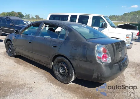 2005 Nissan Altima 2.5 S из США, поврежденный, VIN 1N4AL11D95C168573